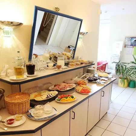 فندق F-1010 Strandhaus Moenchgut Dz 25 Garten, Strandnah, Inkl Fruehstueck *